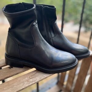 Black Leather Women’s Boots